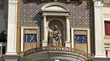 Le cadran de la Tour de l'Horloge et ses 2 Maures, dans le Sestier de Saint-Marc à Venise.