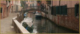 Le rio de Sant'Andrea également dénommé dei Gozzi ou encore dei Sartori, le long de la Fondamenta dei Sartori, dans le Sestier du Cannaregio à Venise