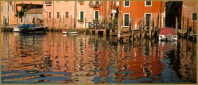 Reflets sur le Canal di San Pietro du Castello à Venise