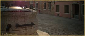 Détail du puits du XVIIe, début du XVIIIe siècle, du Campo dei Mori, dans le Sestier du Cannaregio à Venise.