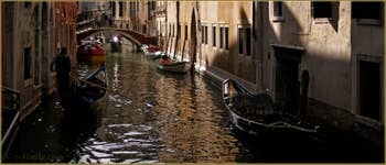 Le rio de la Fava, frontière entre les Sestieri de San Marco à gauche, et du Castello à Venise.
