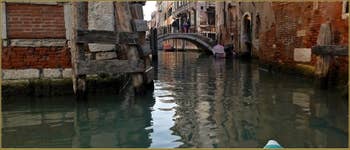 Le pont et le rio de la Tetta, dans le Sestier du Castello à Venise.