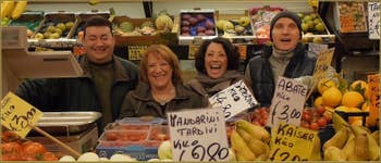Lino, Margherita, Rosanna et Alex, Marchands de fruits Salizada San Canzian, dans le Sestier du Cannaregio à Venise.