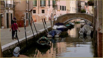 La Fondamenta Moro et le pont Zancani, dans le Sestier du Cannaregio à Venise