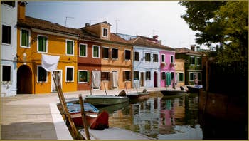 Le rio et la Fondamenta di Terranova sur l'île de Burano à Venise.