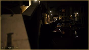 Les Nuits de Venise : le rio del Mondo Novo, dans le Sestier du Castello.