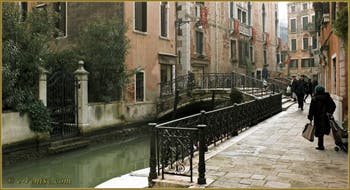 La Fondamenta et le pont de le Erbe, dans le Sestier du Cannaregio à Venise.