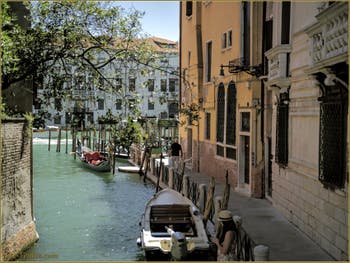 La Fondamenta, le rio et le Tragheto de San Tomà, dans le Sestier de San Polo à Venise.