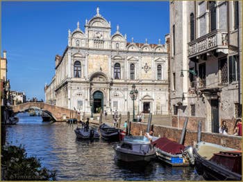 La Scuola Grande San Marco et le pont Cavallo, sur le Rio dei Mendicanti, dans le Castello à Venise.