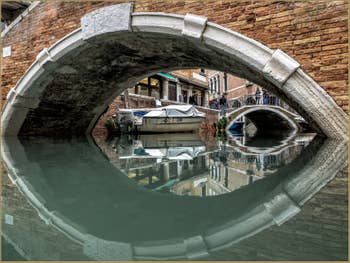 Les Yeux des Ponts de Venise