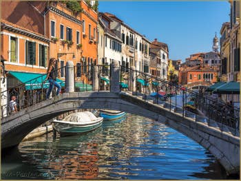 Le Pont et le Rio del Gaffaro à Venise.