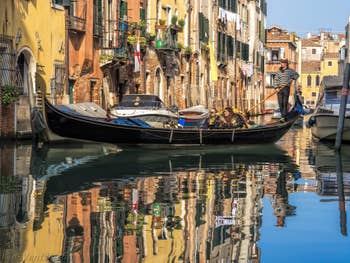 Gondole Rio de l'Acqua Dolce, dans le Cannaregio à Venise.