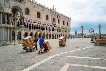 La Piazzetta San Marco devant le Palais des Doges à Venise