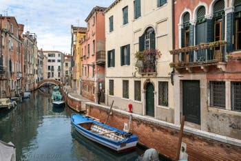 Le Rio et la Fondamenta Sant'Andrea et le pont Corrente, dans le Cannaregio à Venise