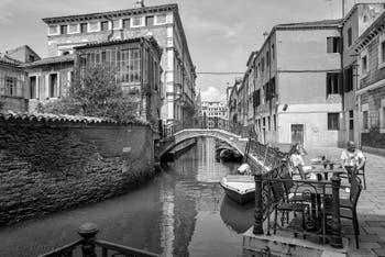 Le Rio, le pont et le Campo San Severo, dans le Castello à Venise.