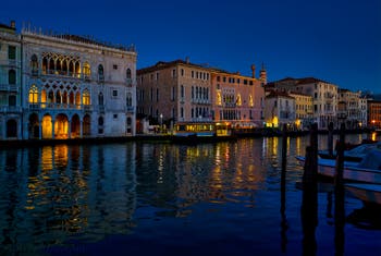 Le Grand Canal de Venise et le palais de la Ca' d'Oro.
