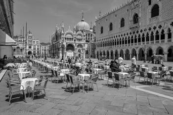 La Piazzetta San Marco, le Palais des Doges et la Basilique Saint-Marc à Venise.