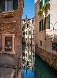 Le Rio de San Provolo et la Fondamenta de l'Osmarin, dans le Sestier du Castello à Venise.