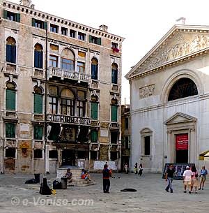 Le Palazzo Bellavite où habitait Baffo au 2760 du Campo San Maurizio à San Marco à Venise