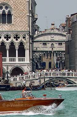 Byron : la Vison Touristique du Pont des Soupirs à Venise