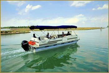 Bateau aménagé pour les personnes à mobilité réduite à Venise.