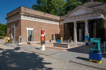États-Unis d'Amérique, Plastiques Éternels, Everlasting Plastics, à la Biennale d'Architecture de Venise