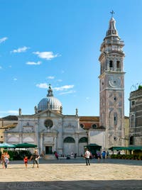 L'église et le Campanile de Santa Maria Formosa à Venise
