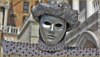 Masken und Kostüme des Karnevals von Venedig