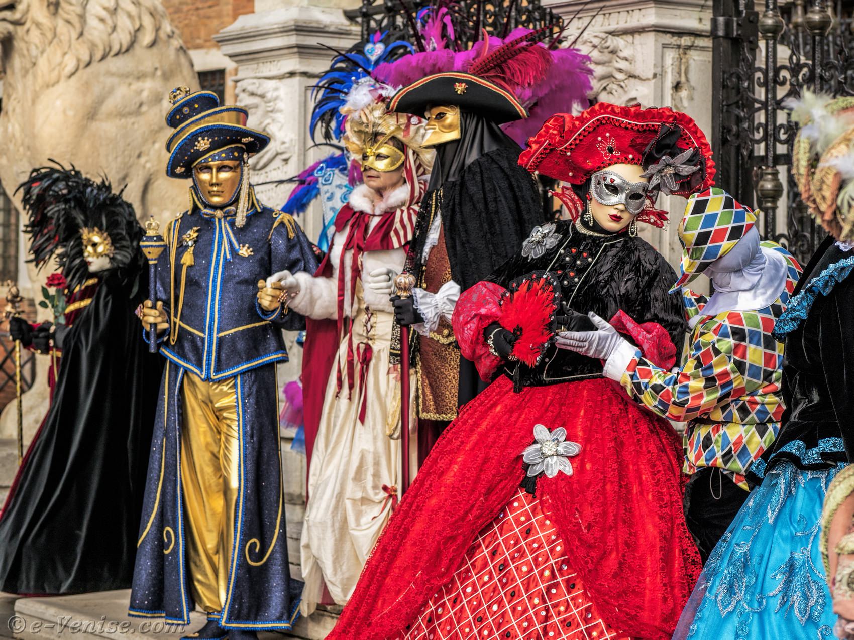 Поставь карнавал. Маска Венеция карнавал 17век. Маскарад в Испании. Франсуа Фламенг, "Венецианский карнавал", XVIII век. Карнавал в Венеции в средние века.
