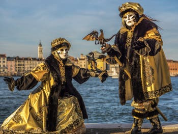 Artisans Création Masque Carnaval de Venise