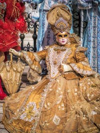 Die Kostüme und Masken des Karnevals in Venedig