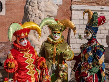 Carnaval de Venise, Masques et Costumes, Pantomime à l'Arsenal.