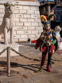 Carnaval de Venise, Masques et Costumes, la Pantomime de l'Arlequin à l'Arsenal.