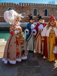 Masques et Costumes au Carnaval de Venise, La Princesse des Lions à l'orange à l'Arsenal.