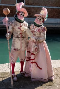 Masques et Costumes du Carnaval de Venise, Les Pages à la Mappemonde à l'Arsenal.