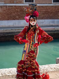 Masques et Costumes du Carnaval de Venise, la Danseuse Espagnole à l'Arsenal.