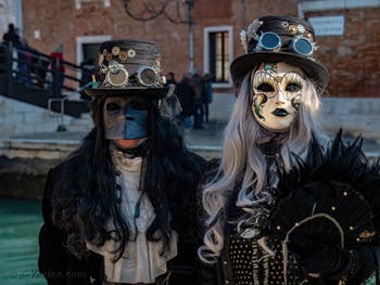 Masques et Costumes du Carnaval de Venise, Mad Max à la Vénitienne à l'Arsenal.