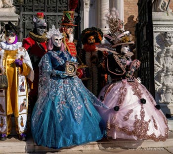 Masques et Costumes du Carnaval de Venise, Nobles et Oiseleurs à l'Arsenal.