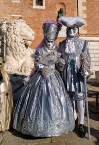 Masques et Costumes du Carnaval de Venise, Splendeur argentée à l'Arsenal.