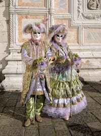 Les masques et costumes du Carnaval de Venise : Splendeur et grâce à San Zaccaria