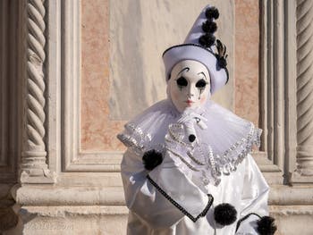 Masques et costumes du Carnaval de Venise : Pierrot poète à San Zaccaria