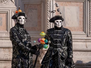 Masques et costumes du Carnaval de Venise, Planètes Nobles à San Zaccaria
