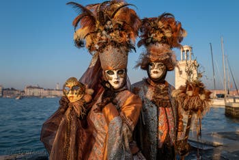Masques et costumes du Carnaval de Venise, Plumes et Beauté à San Giorgio Maggiore