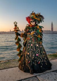 Masques et costumes du Carnaval de Venise, Toute en Fleurs à San Giorgio Maggiore