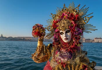 Masques et costumes du Carnaval de Venise, la Princesse d'Or à San Giorgio Maggiore