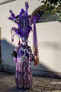 La parade des costumés du carnaval de Venise 2026 sur le Campo San Lorenzo.