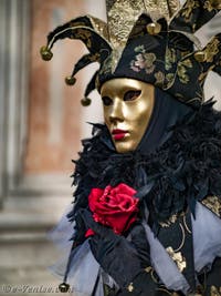 Maske und Kostüm des Karnevals von Venedig