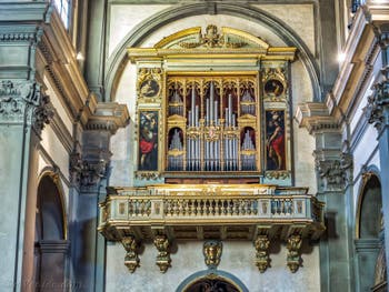 Orgue d'Onofrio Zeffirini da Cortona de 1558, église de la Badia Fiorentina à Florence Italie