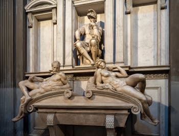 Tombeau de Lorenzo de Médicis, Sacrestia Nuova, la chapelle Médicis à Florence en Italie