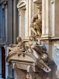 Tombeau de Lorenzo de Médicis, Sacrestia Nuova, la chapelle Médicis à Florence en Italie